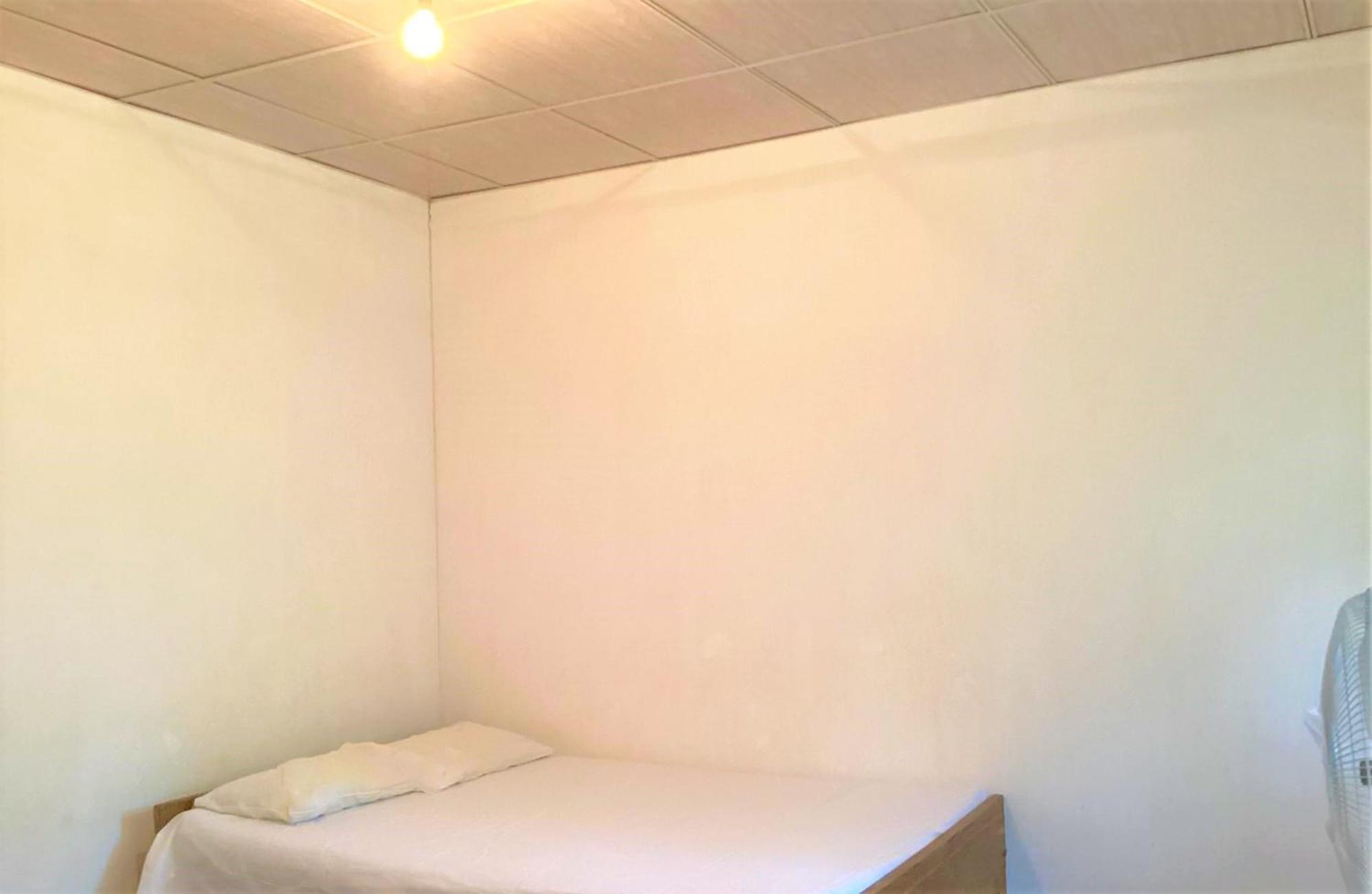 Grand Refuge Holiday Rooms Anuradhapura Exterior foto